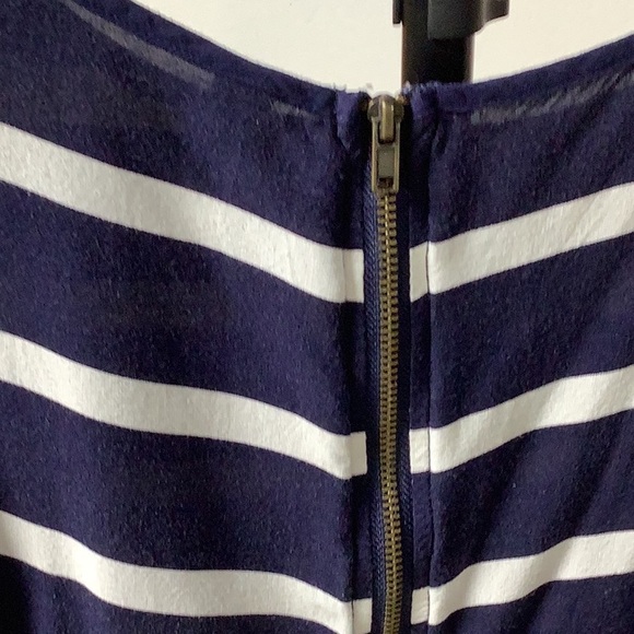 Xhilaration peplum top - Picture 3 of 5